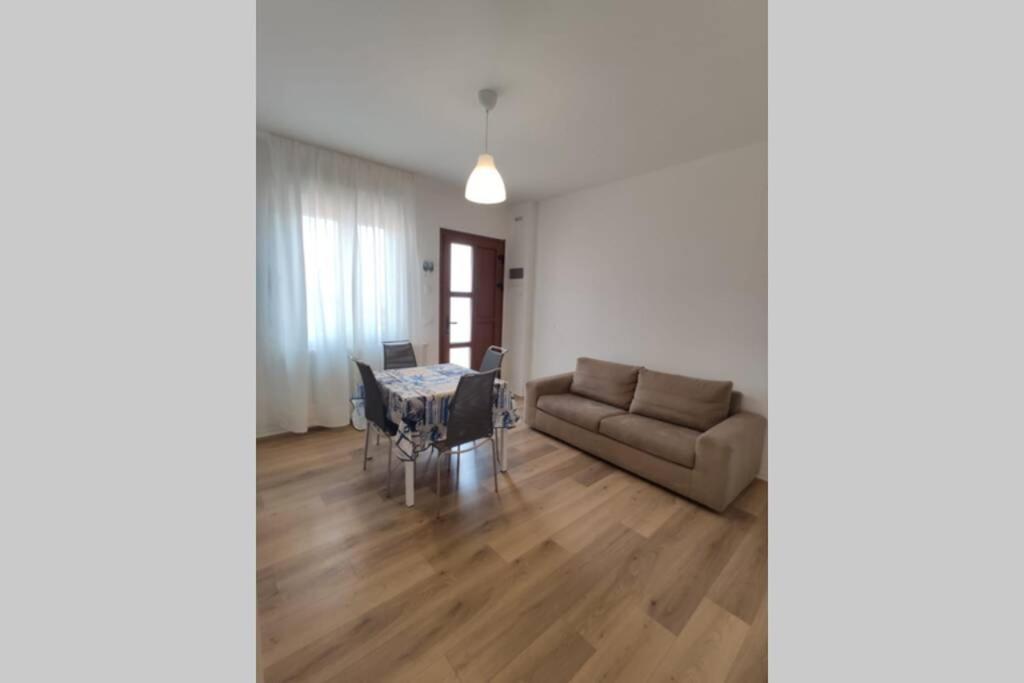 Апартаменты Delta D Piazza Marina- 50 Mt Dal Mare - Immobil Relax Лидо-ди-Езоло Экстерьер фото